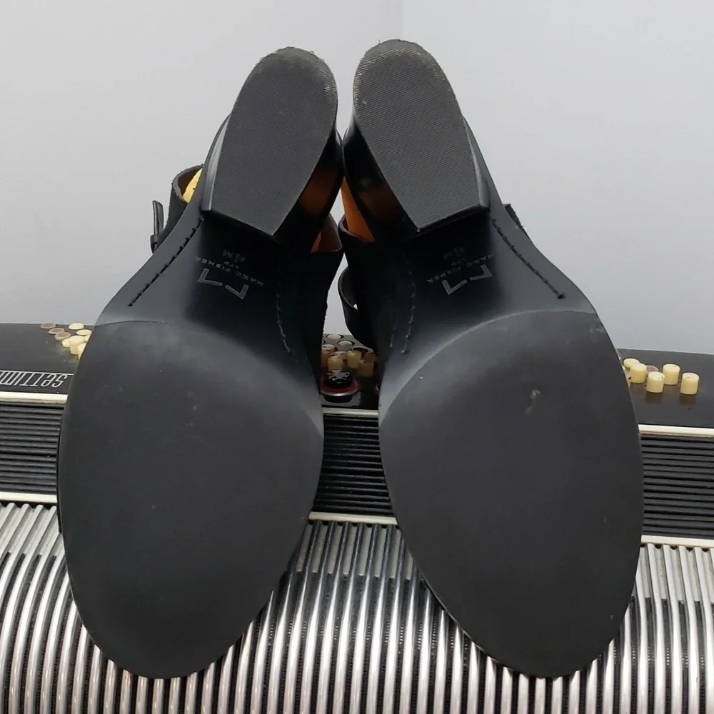 AMAZING MARC FISHER BLACK SUEDE OPEN TOE CHUNKY HEELS W/SEXY ANKLE STRAP…